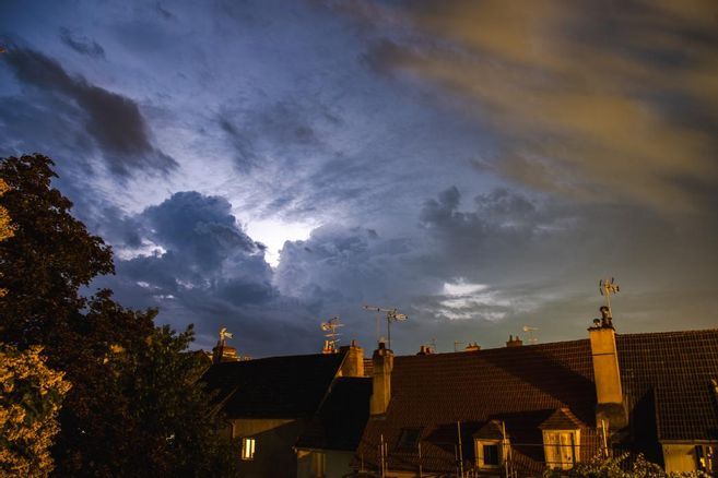 Le Cher placé en vigilance jaune "orages" le mardi 11 juillet après-midi