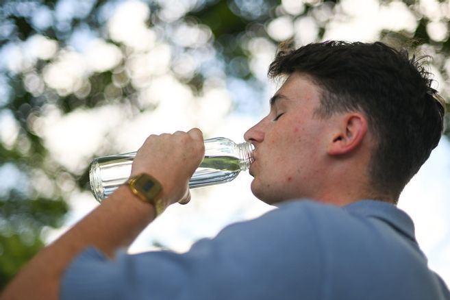 Canicule : 10 départements placés en vigilance orange par Météo France