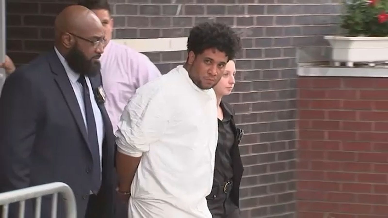 Accused gunman facing charges in deadly shooting spree in Brooklyn, Queens