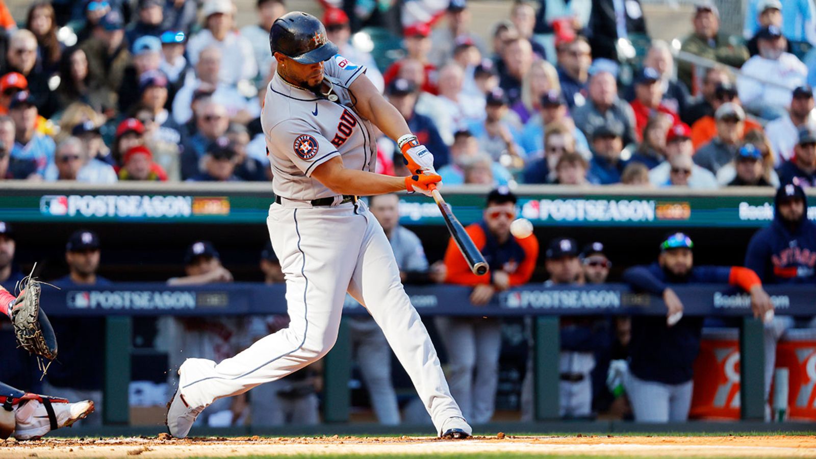 Astros vs. Twins ALDS Game 3: Jose Abreu responsible for 5 of Houston's runs in series-leading win