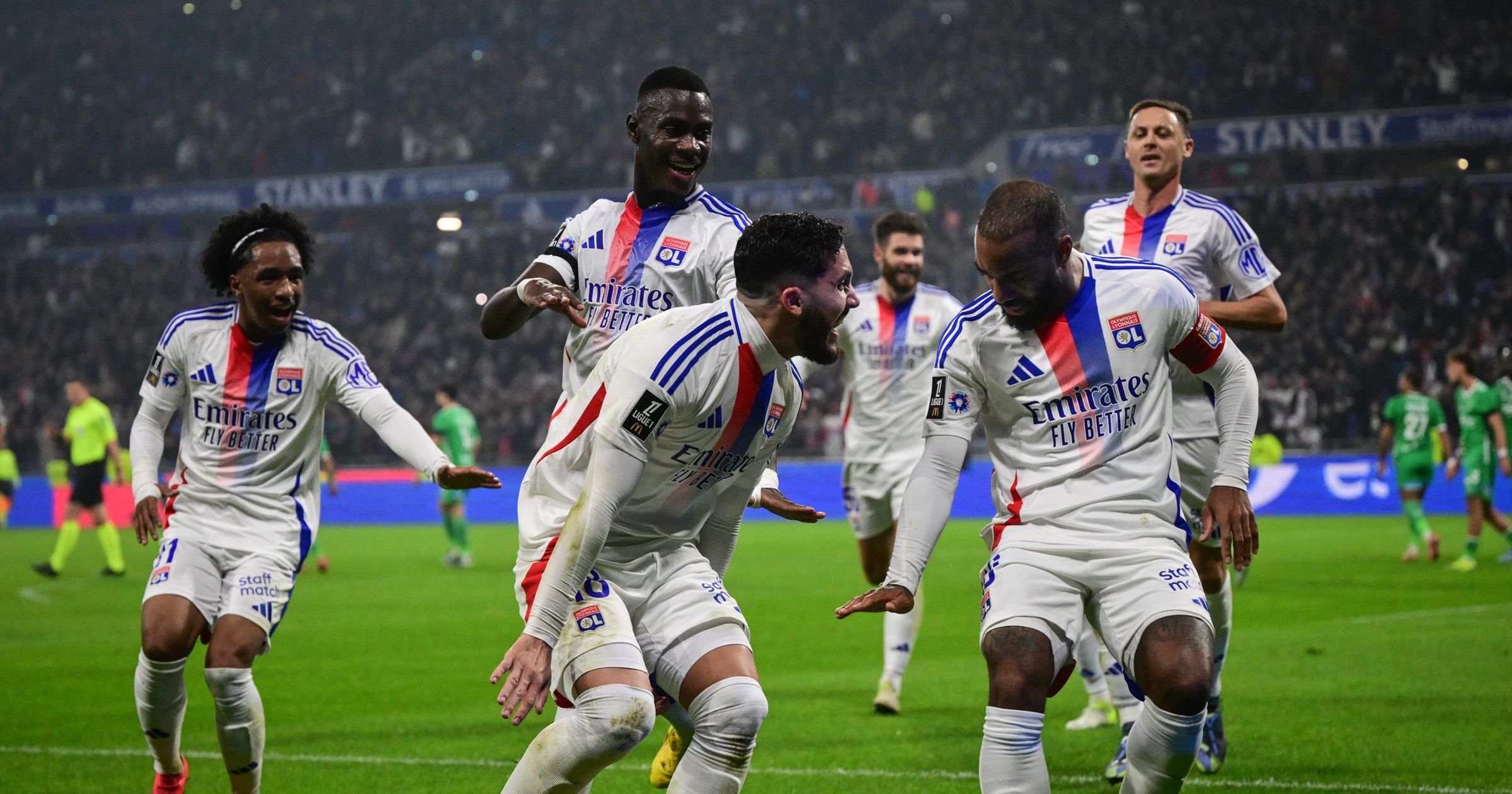 L'OL remporte le derby contre Saint-Etienne (1-0) grâce à Alexandre Lacazette