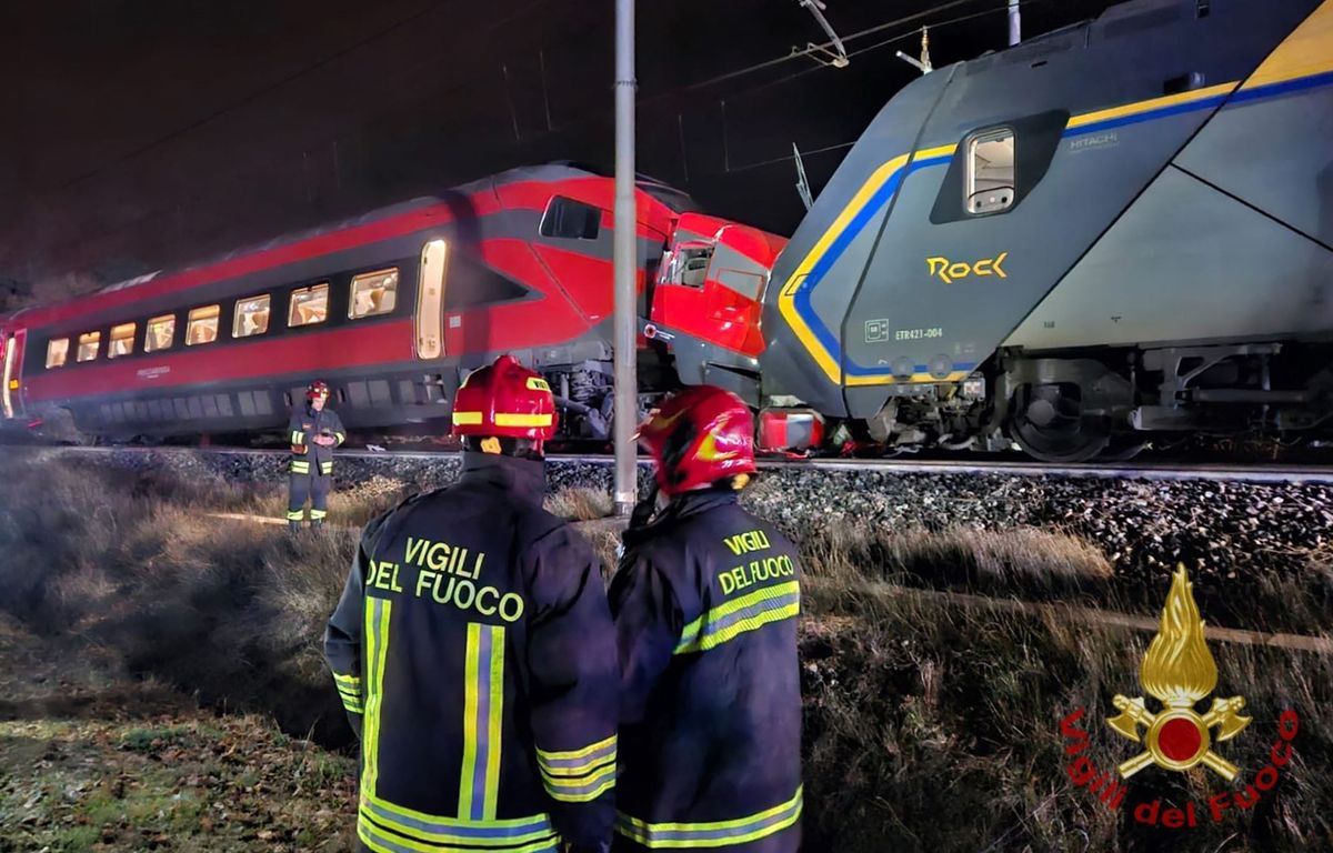 Une collision entre deux trains fait au moins 17 blessés