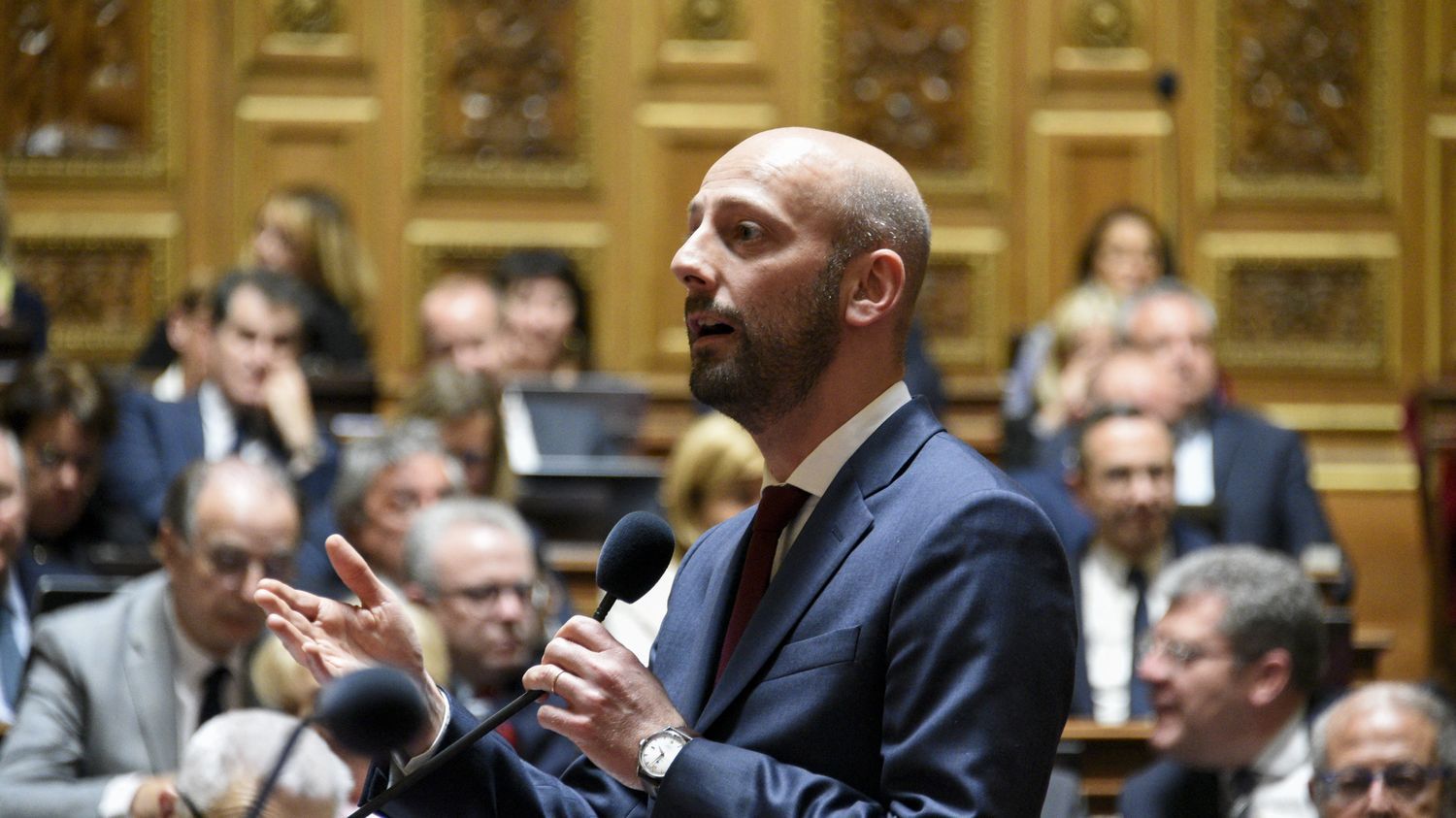 Licenciement, rémunération au mérite, refonte des catégories… Les pistes du gouvernement pour réformer la fonction publique