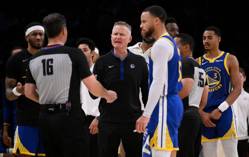 Lakers players respond to Warriors' flopping allegations