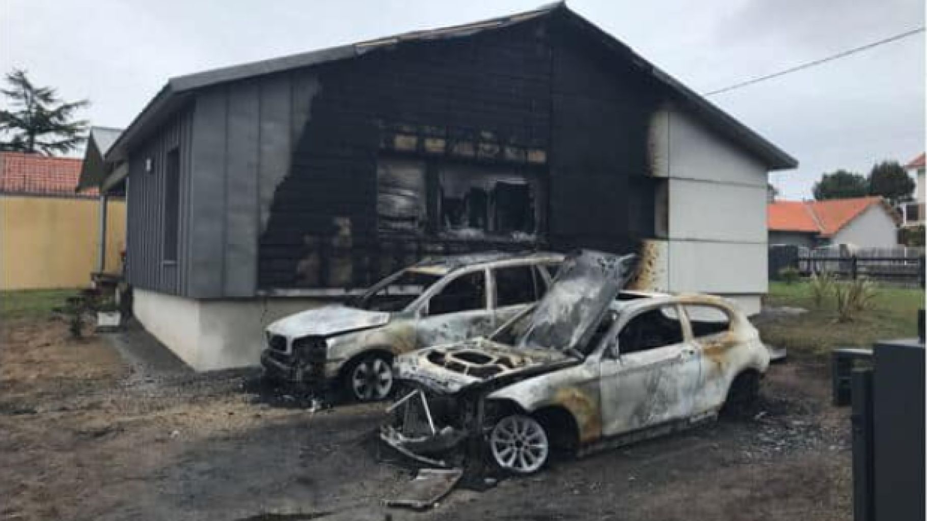 Yannick Morez, maire de Saint-Brévin, démissionne et quitte sa ville après l’incendie de son domicile