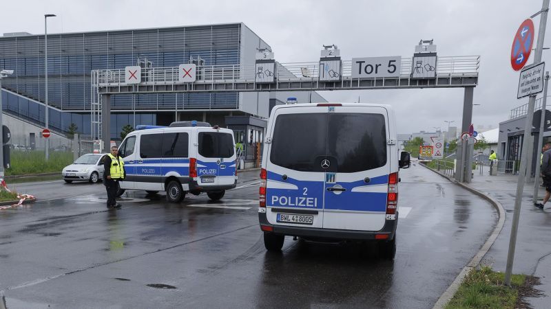 Two dead in shooting at Mercedes Benz plant in Germany