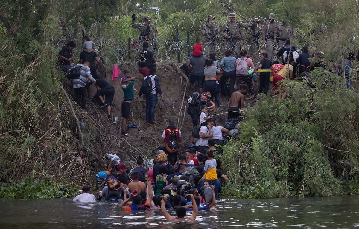 Pourquoi la fin de l'urgence sanitaire risque de provoquer un " chaos " migratoire à la frontière sud