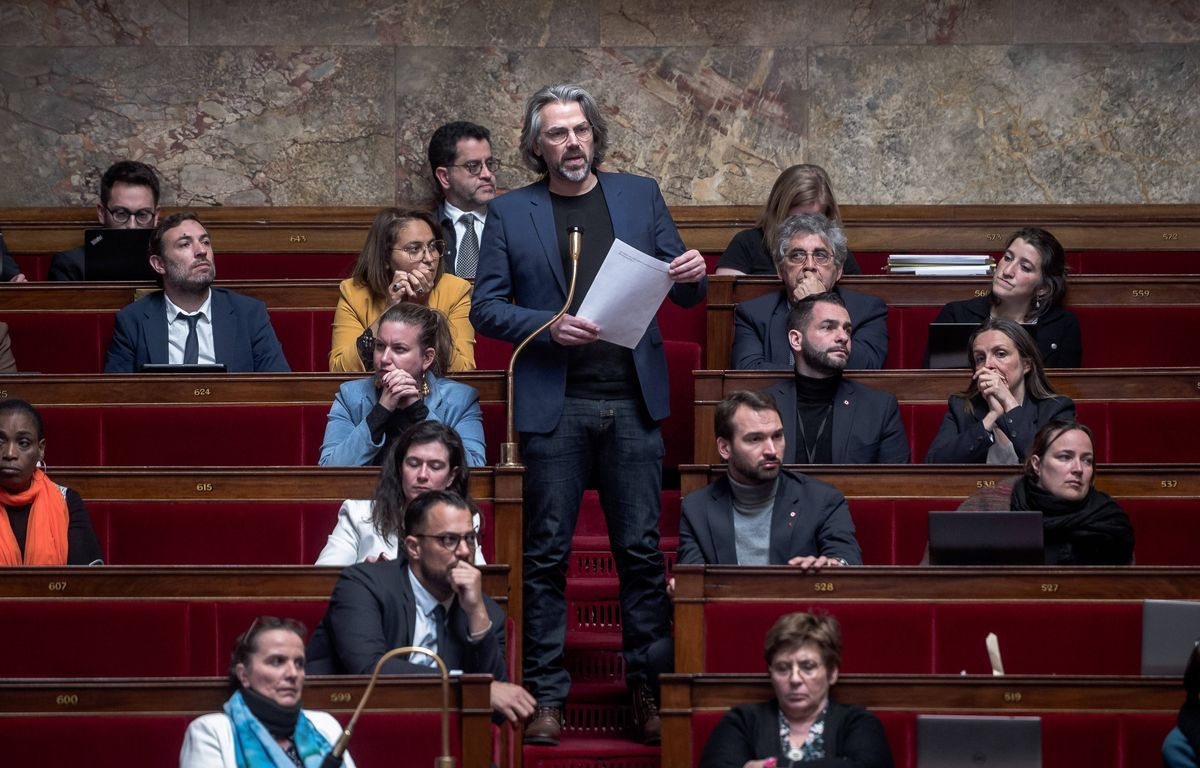 " Mon parti souhaite interdire la chasse, une activité qui n'est plus de notre temps ", annonce Aymeric Caron