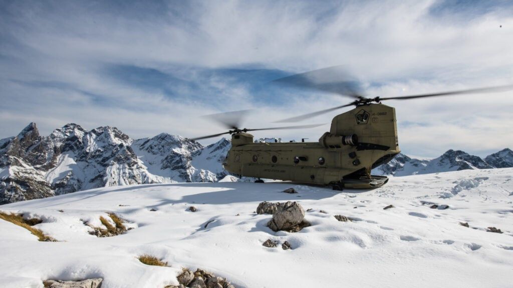 US clears $8.5 billion Chinook sale to Germany, skis included