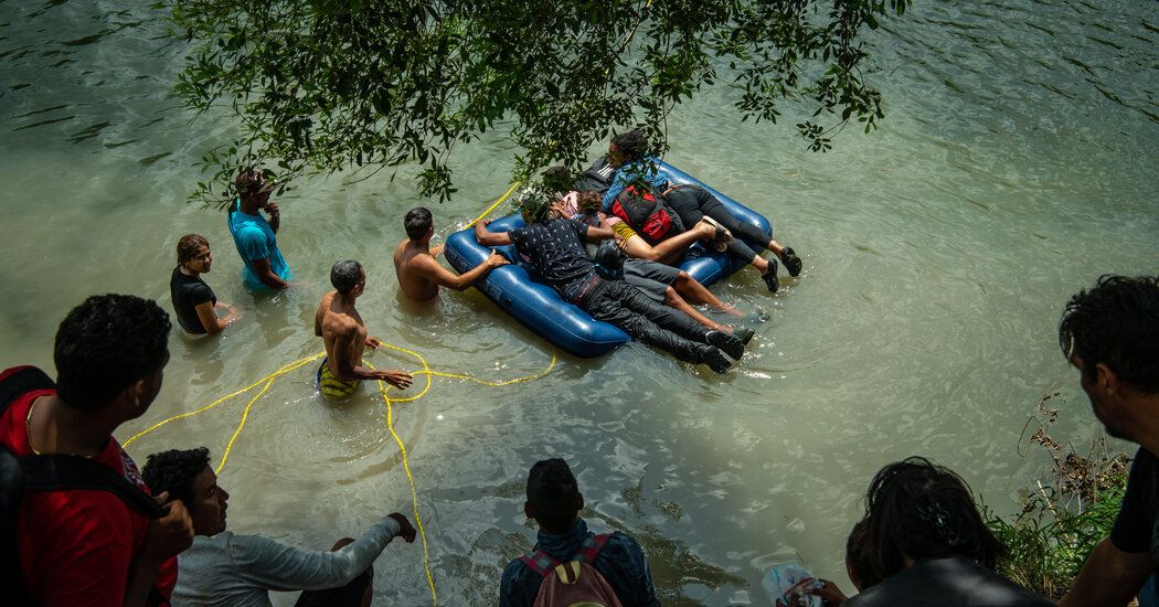 The Border in Photos