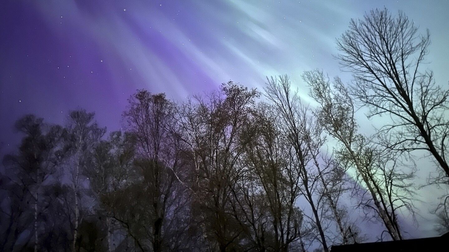 Solar storm creates global light show, no serious problems reported