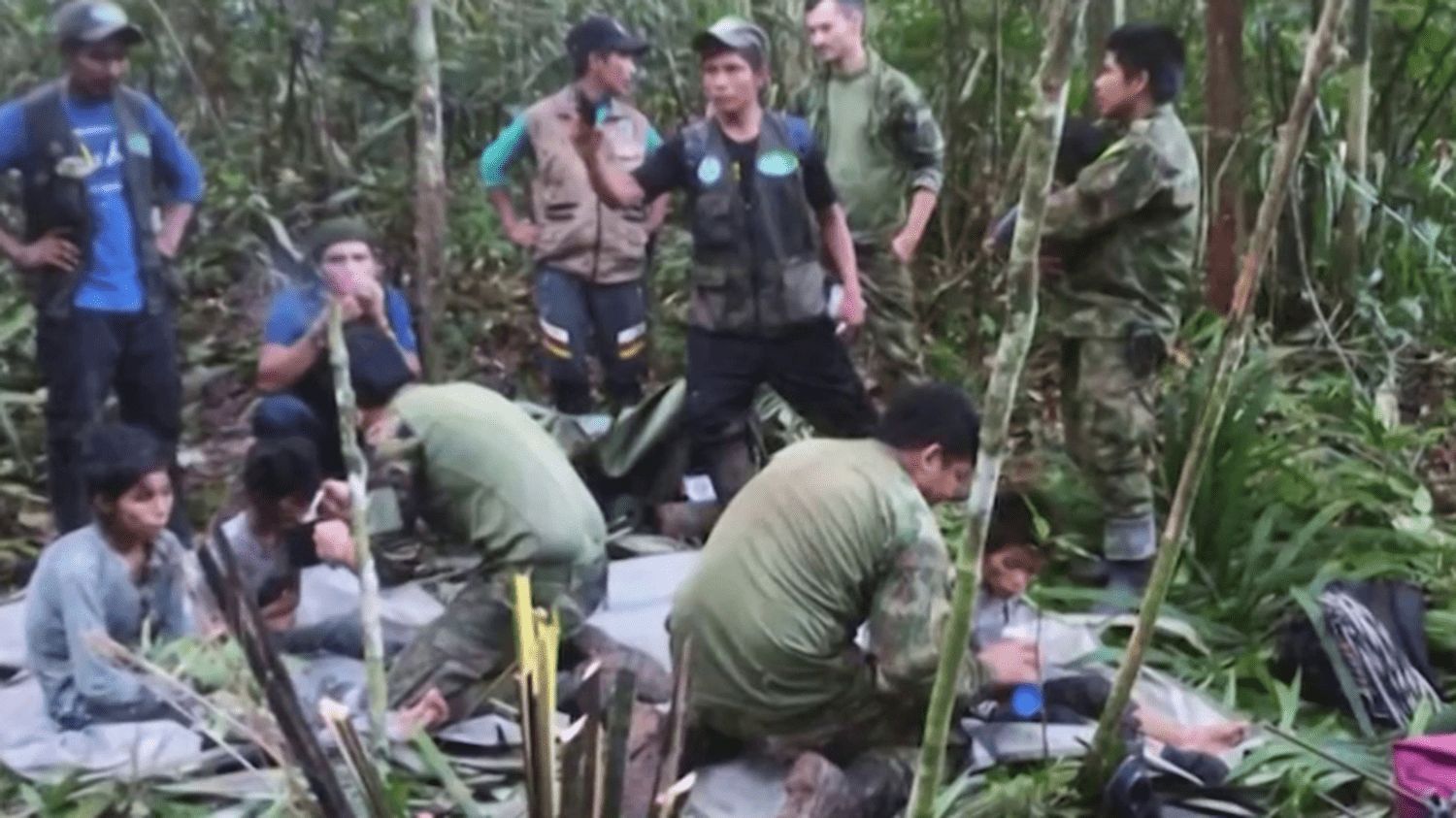 Colombie : quatre enfants retrouvés vivants après 40 jours passés seuls dans la forêt amazonienne