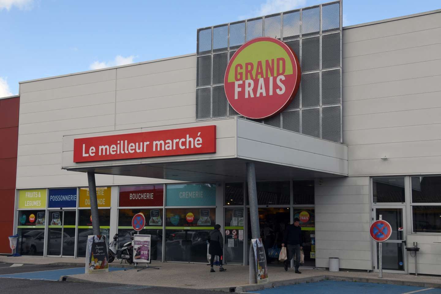 A La Rochelle, bras de fer autour d’un commerce de déstockage de fruits et légumes