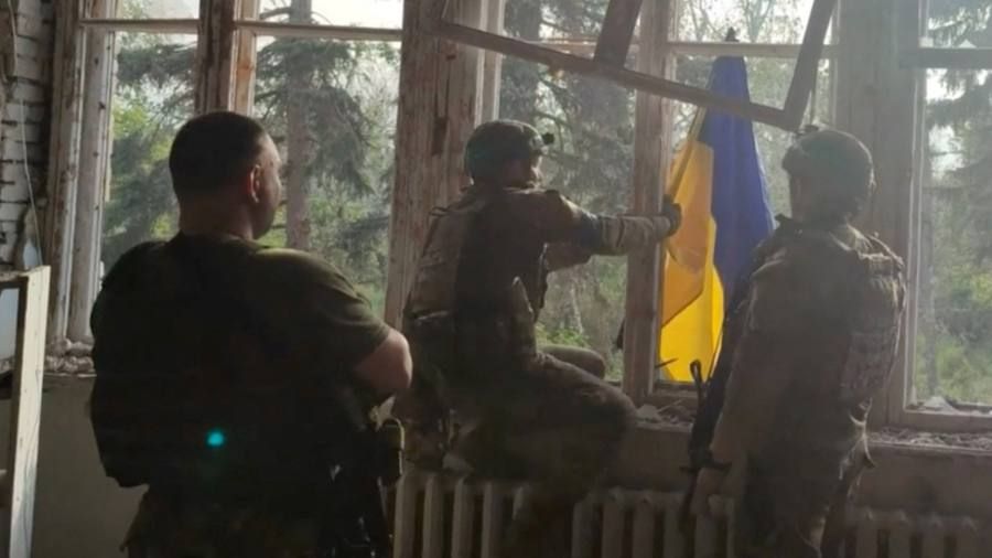 Ukraine claims to have breached Russian defences in south-east