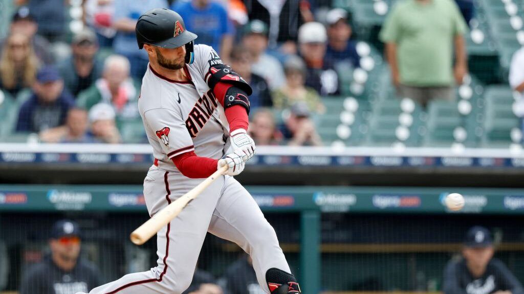 Diamondbacks rally late to sweep Detroit, extend lead in NL West