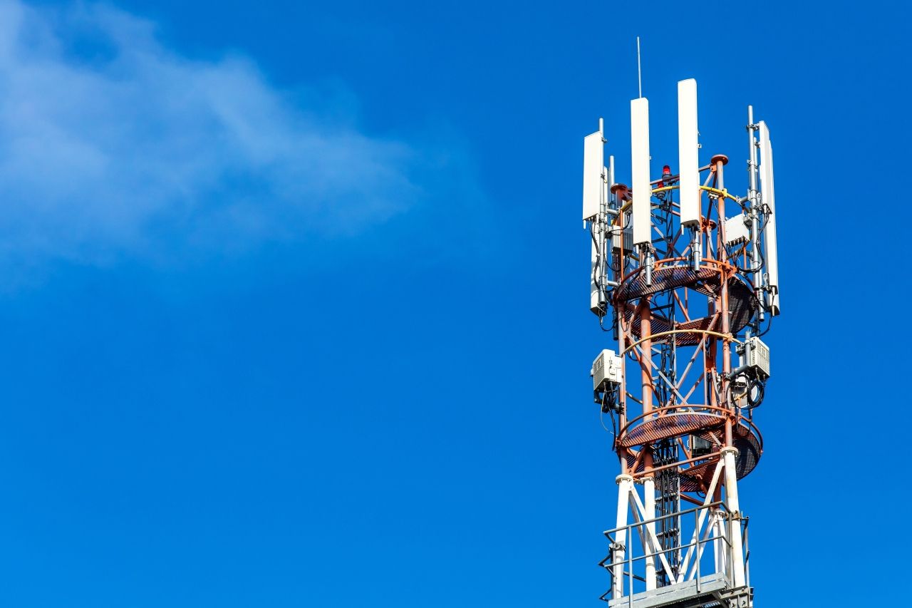 AT&T, Verizon or T-Mobile? Maps show which cell provider has best coverage across U.S.