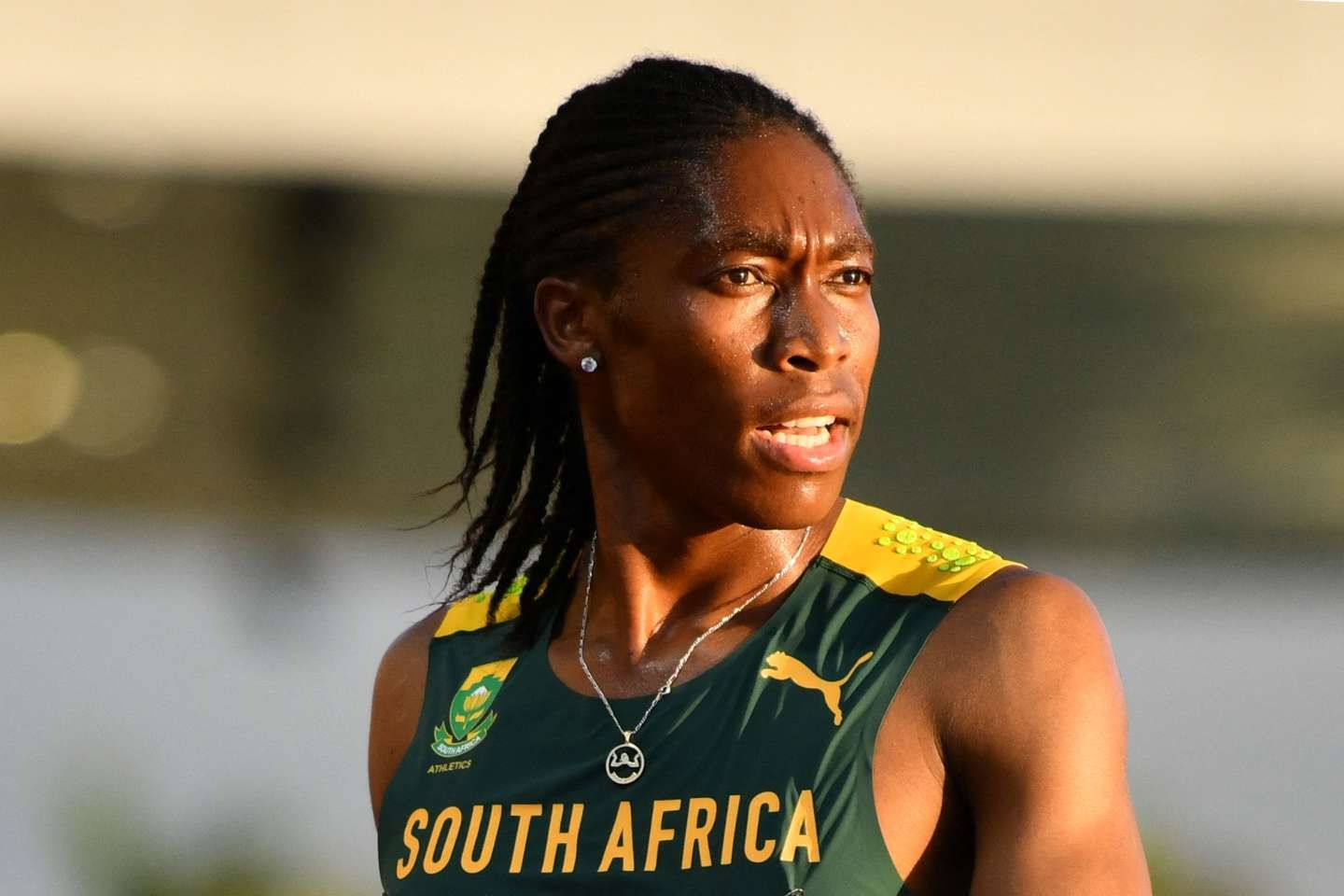 Athlétisme : la Cour européenne des droits de l’homme donne raison à Caster Semenya, athlète hyperandrogène