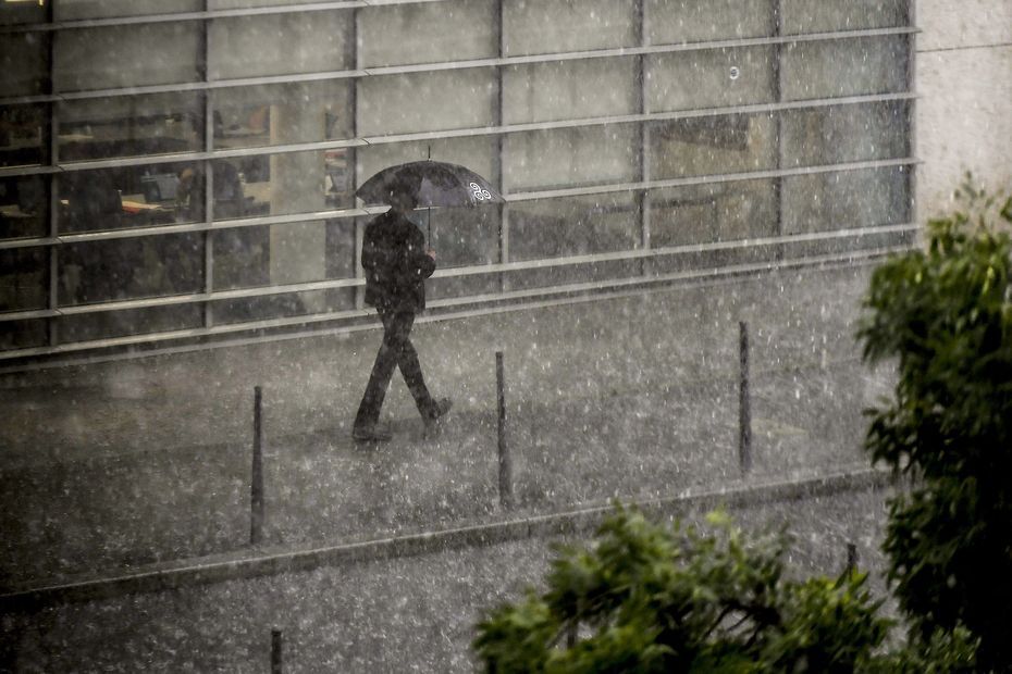 Alerte orange aux orages : violentes chutes de grêle et vent à plus de 100 km/h localement