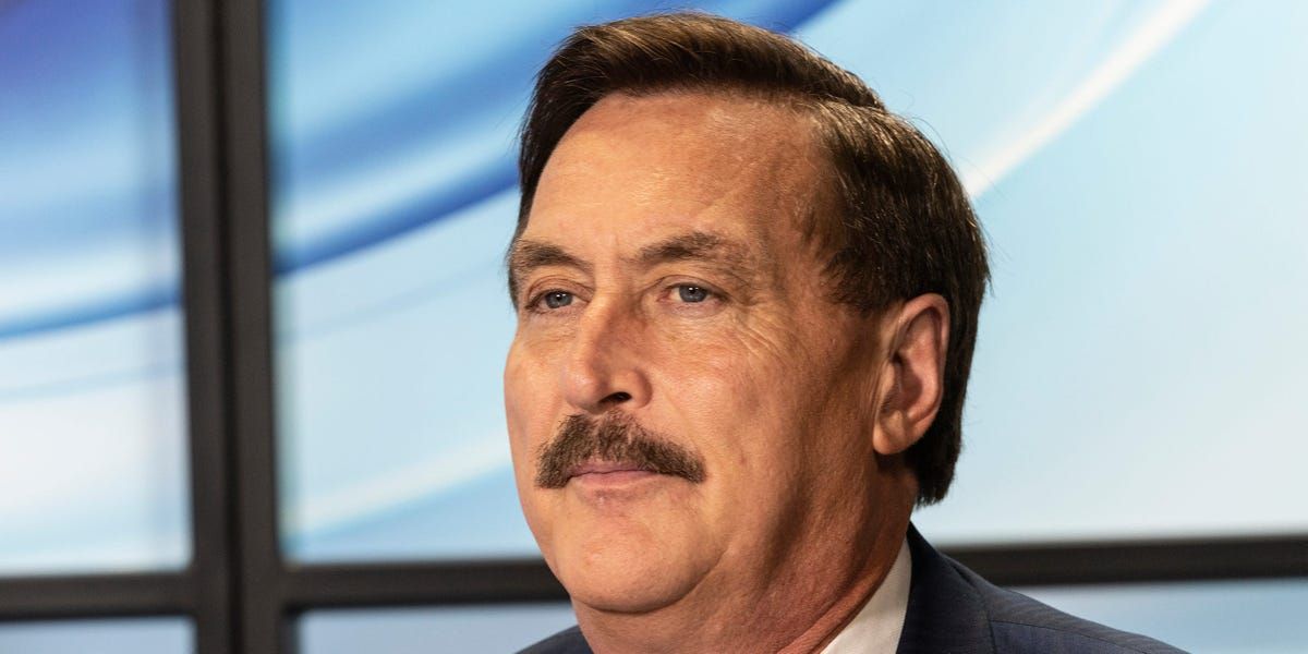 MyPillow CEO Mike Lindell Is Auctioning Off Pillow-Making Equipment