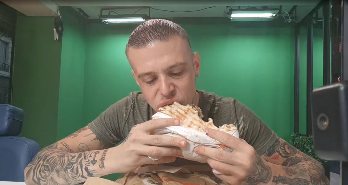 L’échec d’Alan FoodChallenge, le youtubeur qui voulait manger dix kilos de tacos en direct