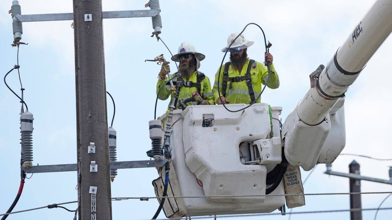 Heat wave pushes demand on Texas grid to record highs