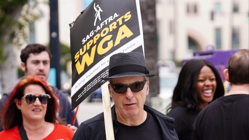 SAG-AFTRA Agrees to Federal Mediation But Won't Extend Deadline