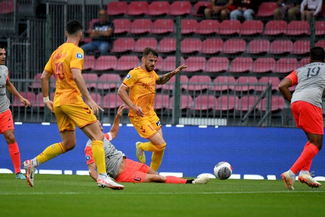 Football: l'US Orléans débute par une victoire face au Goal FC