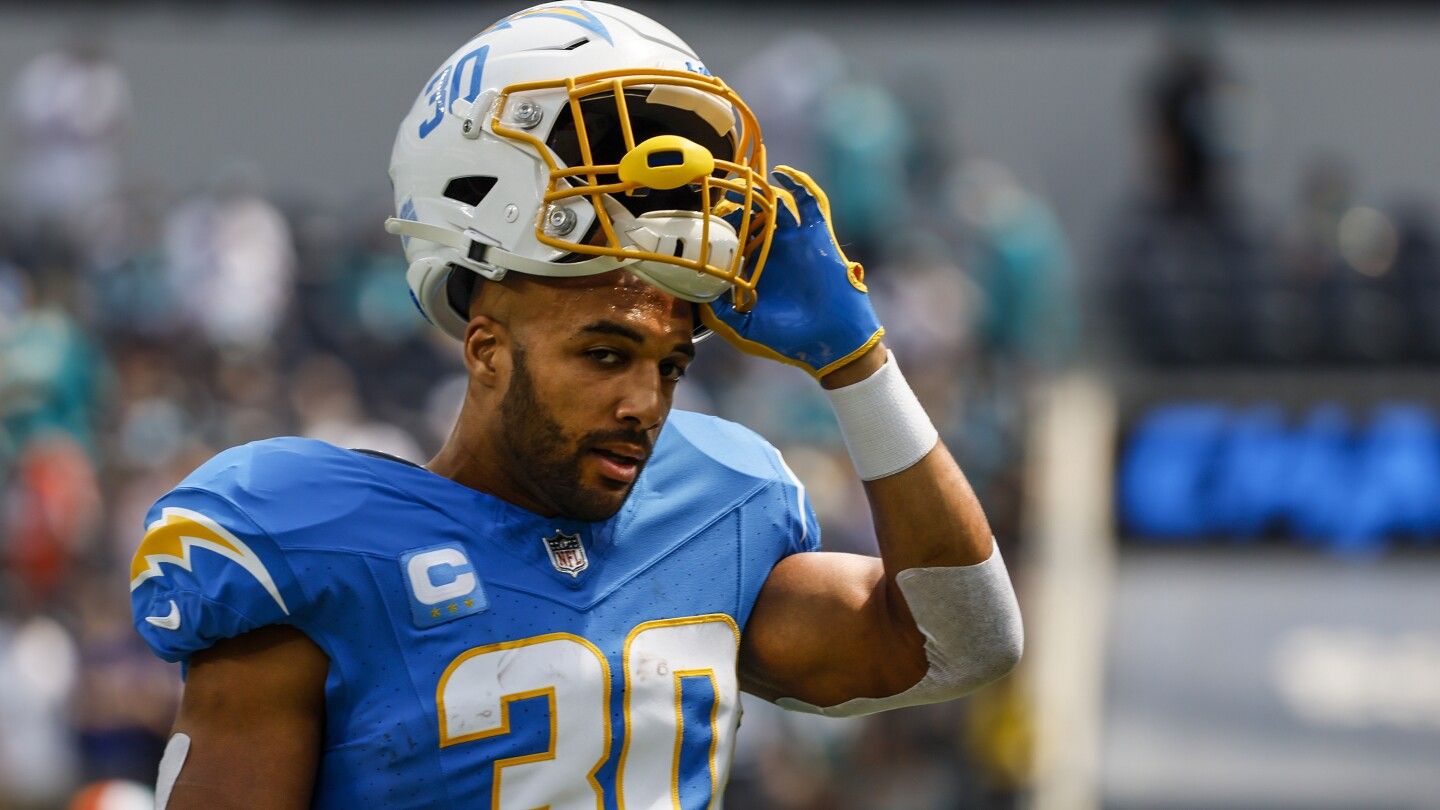 Austin Ekeler dealing with ankle injury