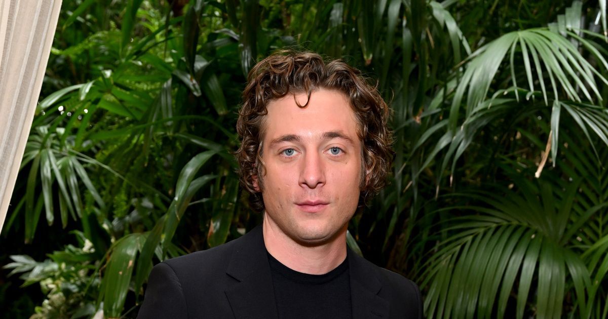 Jeremy Allen White Must Do Alcohol Testing to See His Kids