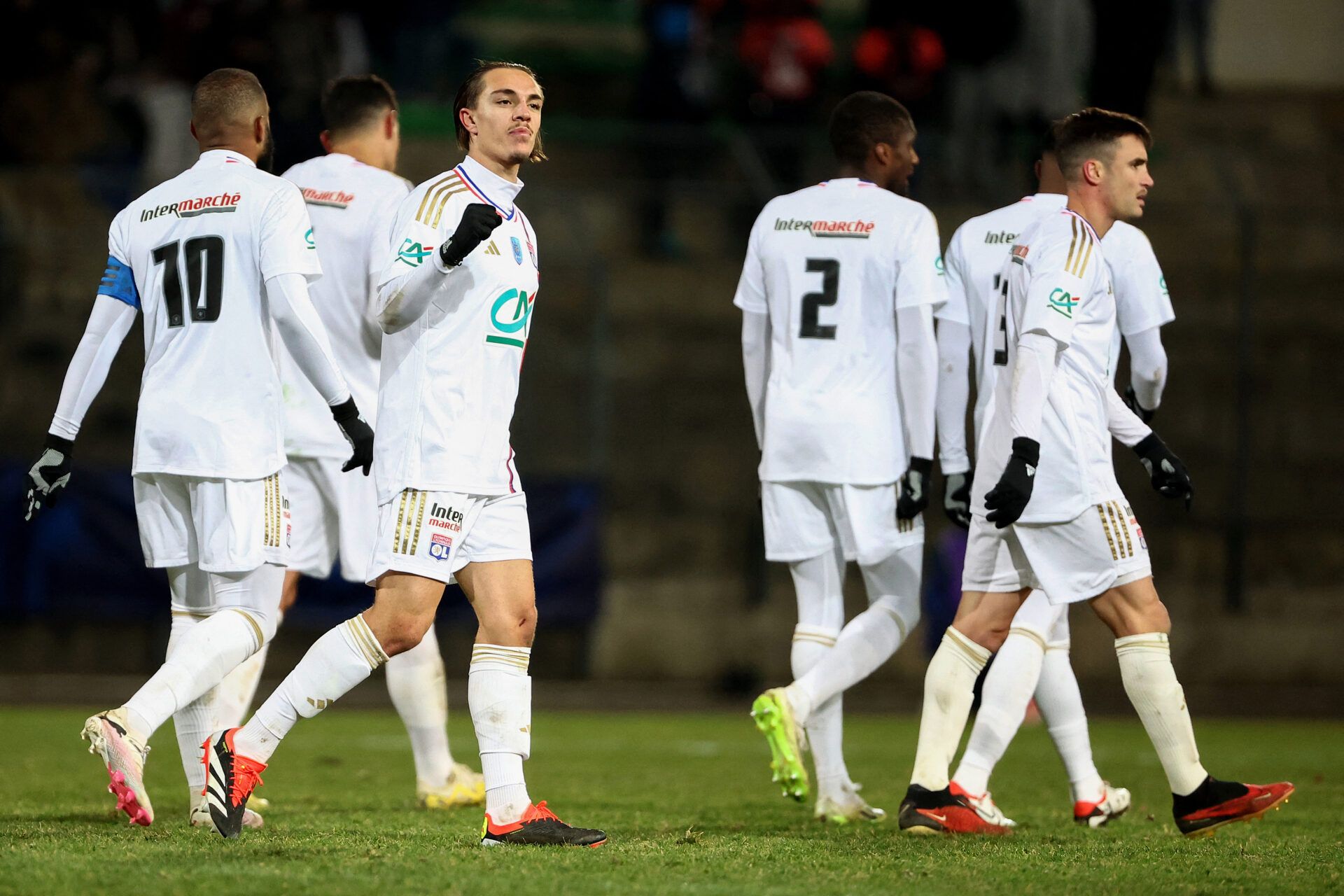 C'est officiel, Maxence Caqueret quitte l'OL pour Côme