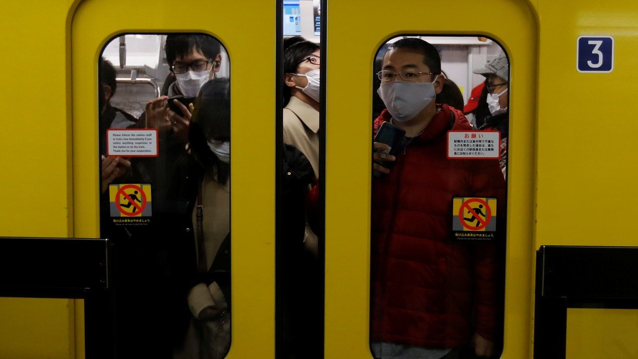 日本床蝨侵襲電車嚇壞乘客 有人寧願「被罰企」 回家入屋前剝衫