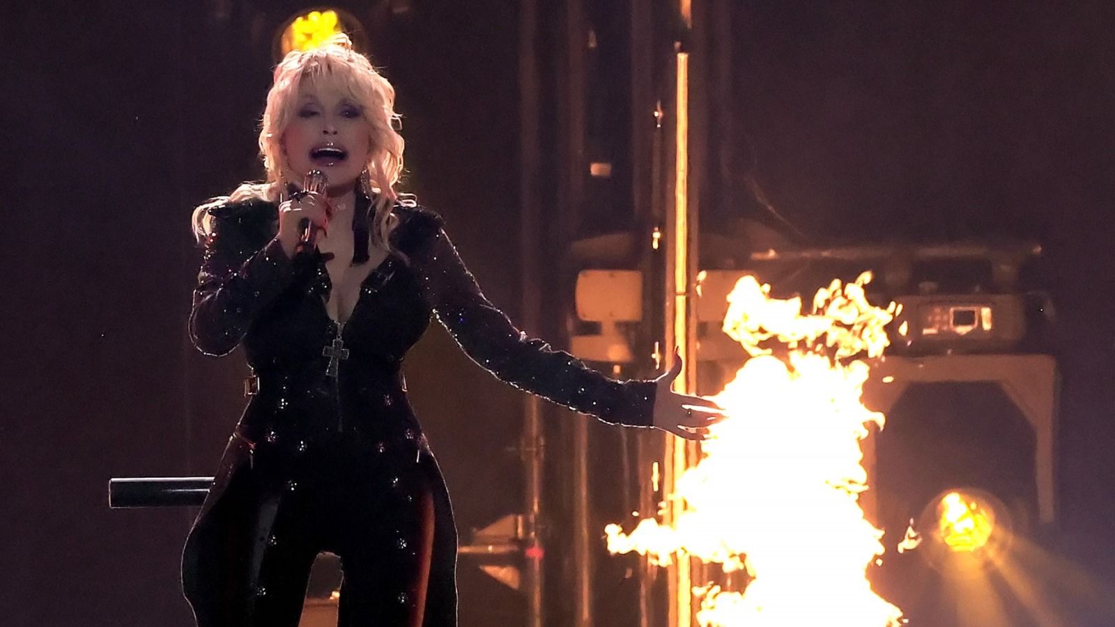 Dolly Parton Debuts New Rock Song ‘World on Fire’ at 2023 ACM Awards