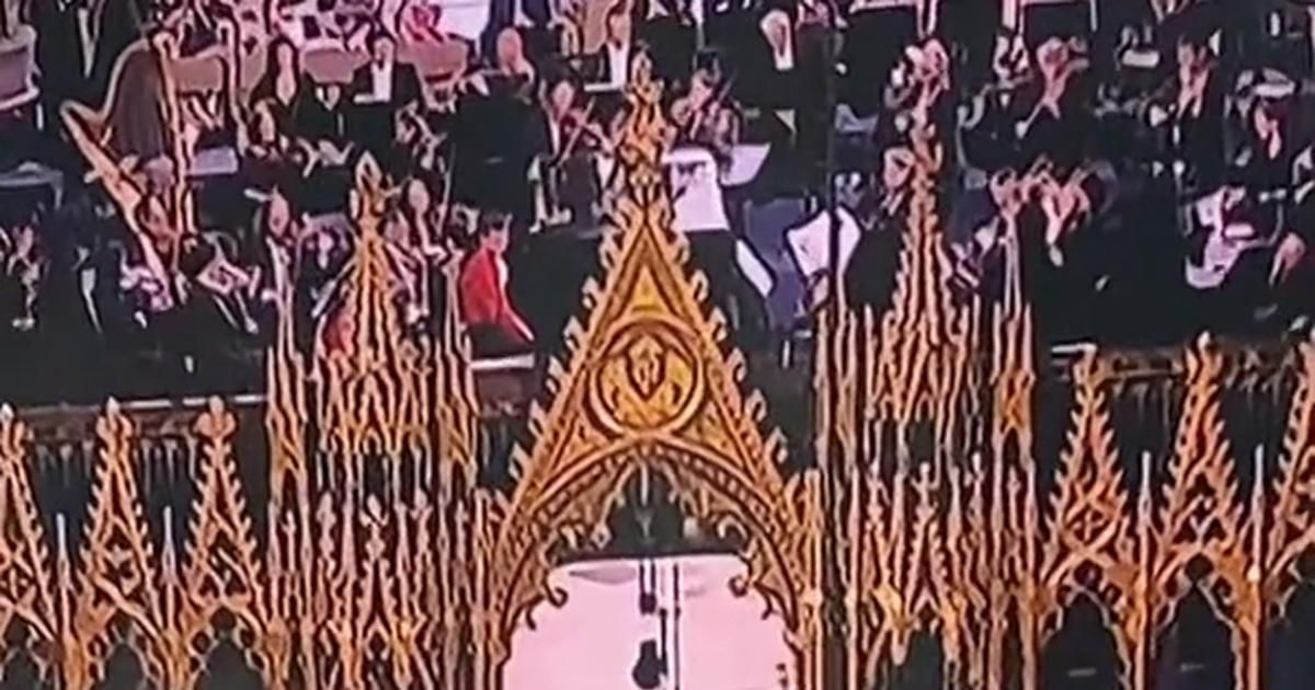 Le mystère de la "Faucheuse" aperçue à Westminster Abbey en plein couronnement enfin levé