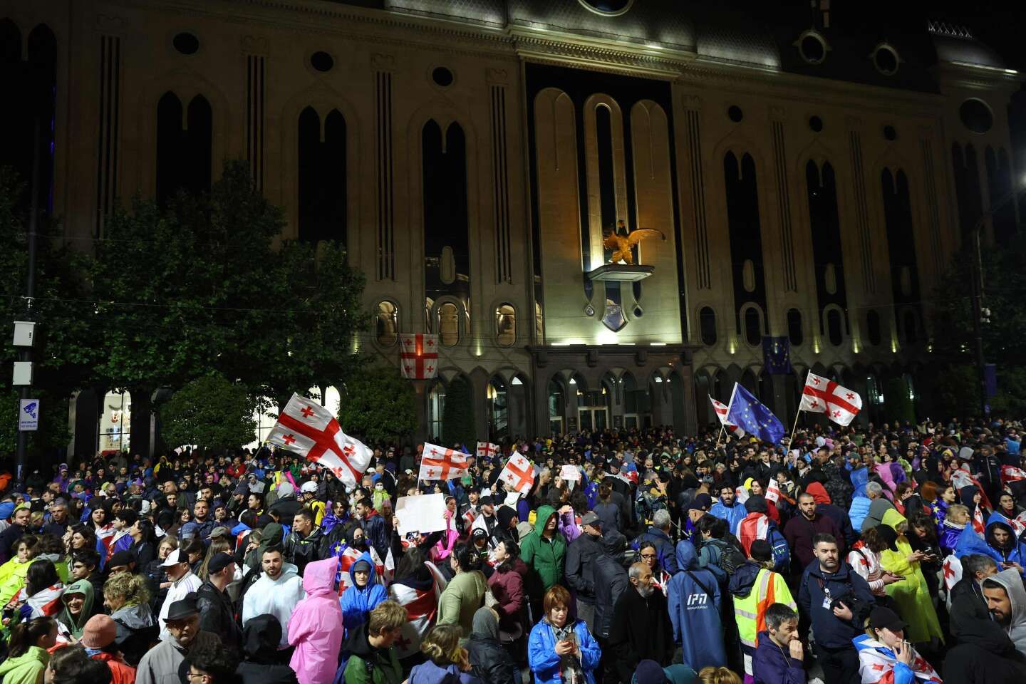 Loi sur l’" influence étrangère " en Géorgie : des milliers de manifestants malgré les mises en garde du gouvernement