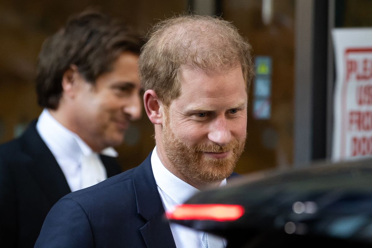 Prince Harry : cette bourde grossière en parlant de son père Charles III fait du bruit