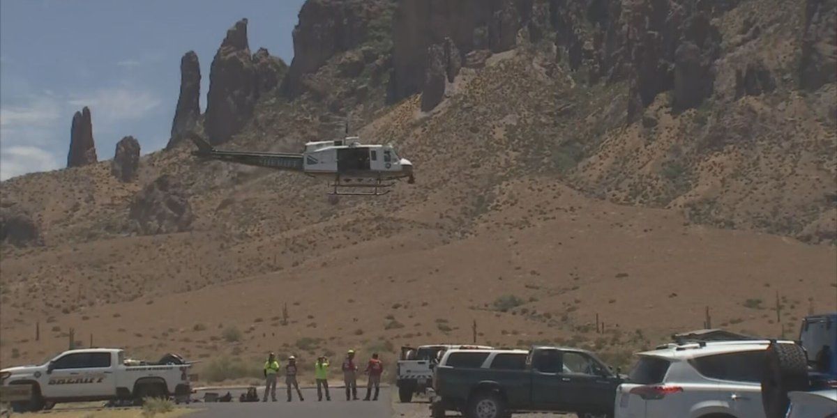 NTSB reports plane was flying in formation to Payson before crashing in Superstition Mountains