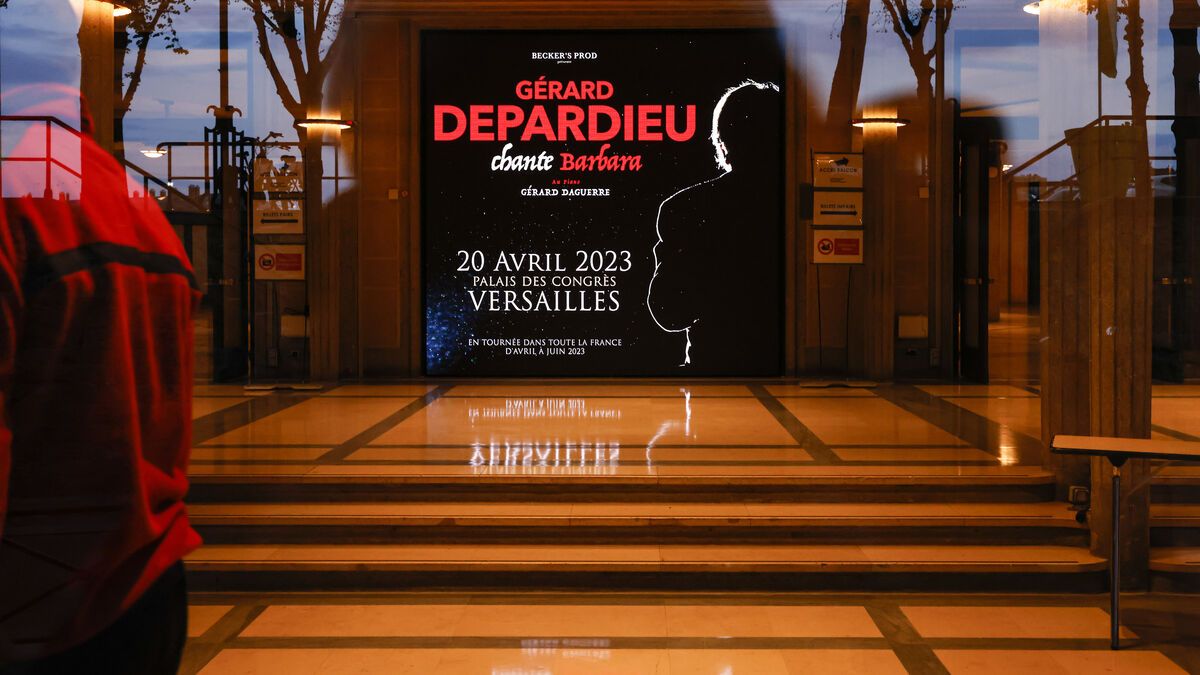 Manifestations, insultes, dates annulées… la fin de tournée chahutée de " Gérard Depardieu chante Barbara "