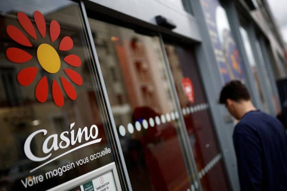 Casino dopé par les spéculations autour de multiples intérêts pour le groupe