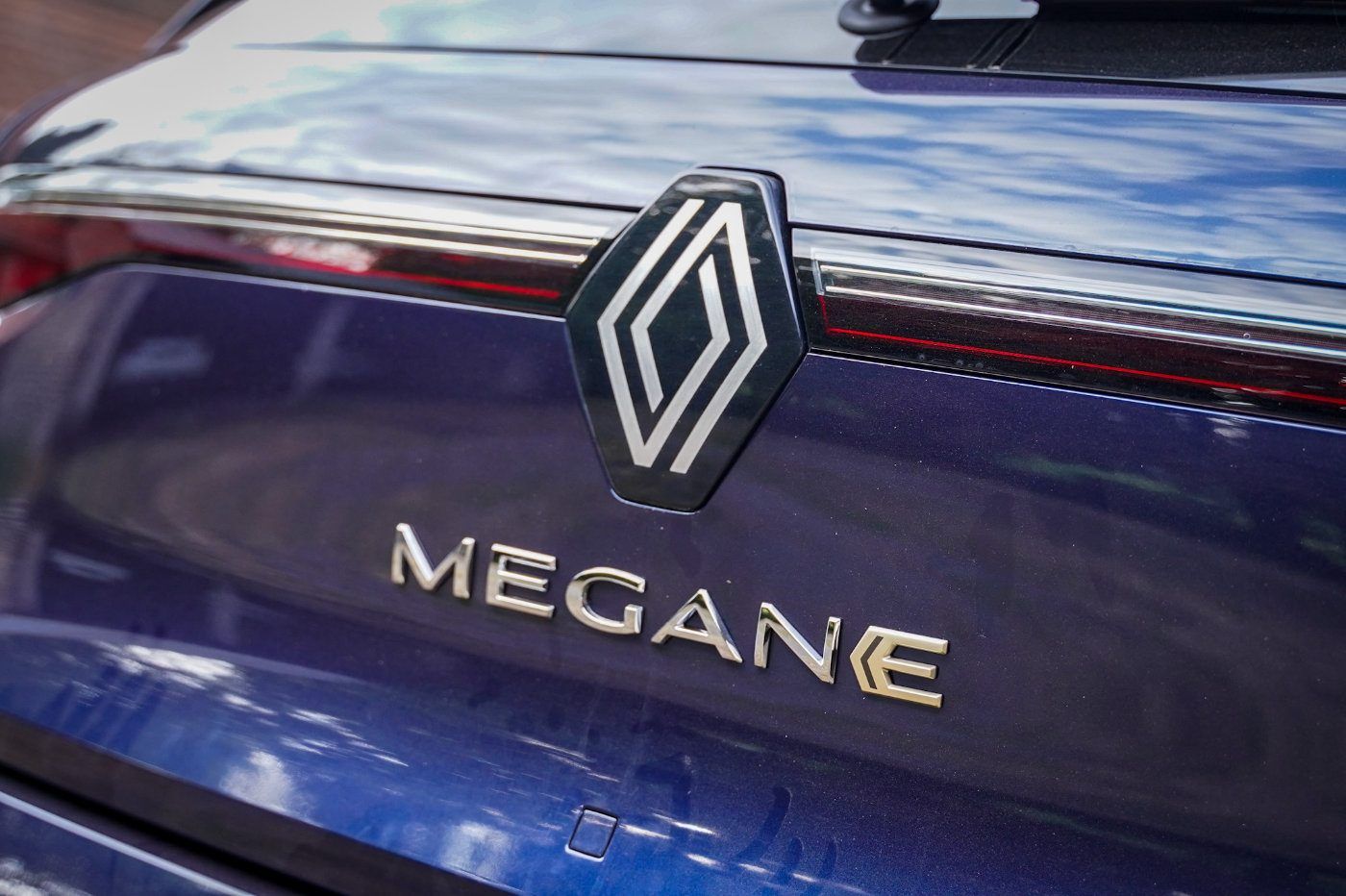 Comment la Renault Megane e-Tech écrase la concurrence en France