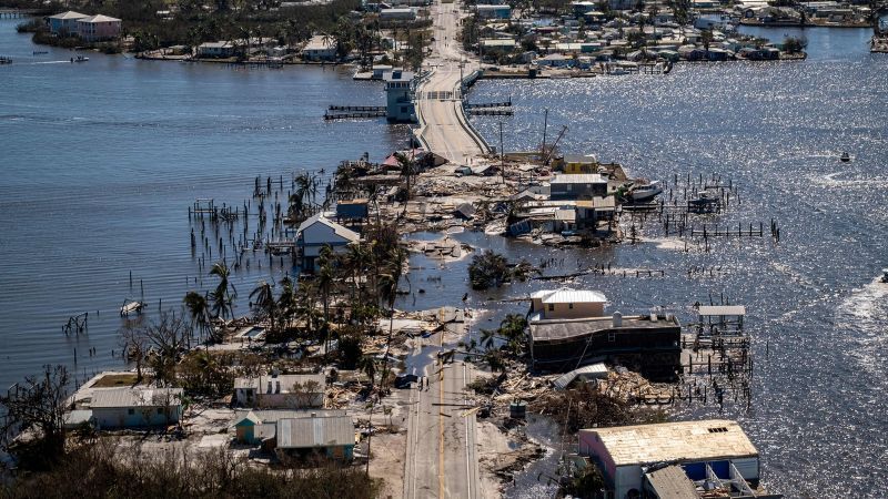 Farmers Insurance pulls out of Florida, affecting 100,000 policyholders