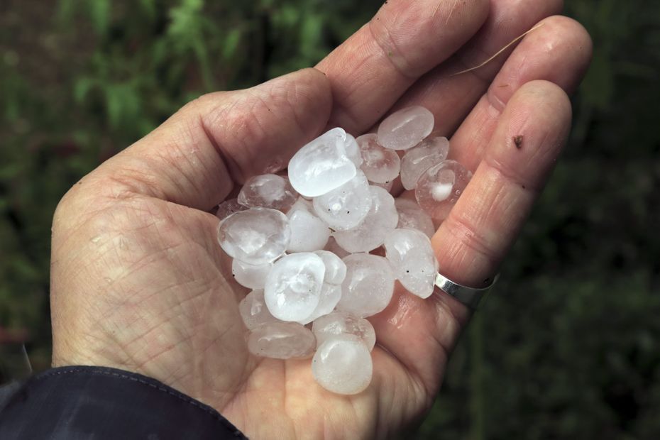 Un violent orage provoque des chutes de grêle en Drôme, en Ardèche, en Isère et en Savoie