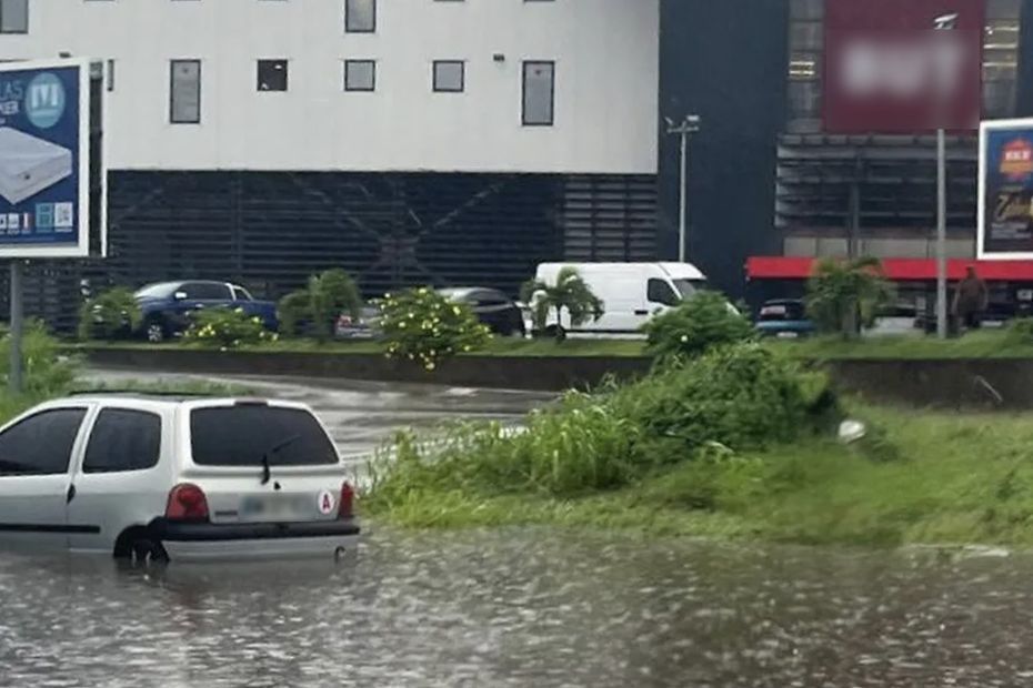 "Nous n'étions pas loin du niveau de vigilance orange", la Météo revient sur les intempéries d'hier en Martinique