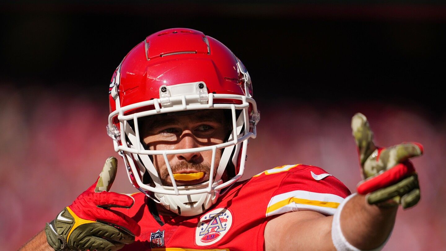 Thursday Night Football: Travis Kelce, Greg Dulcich officially active