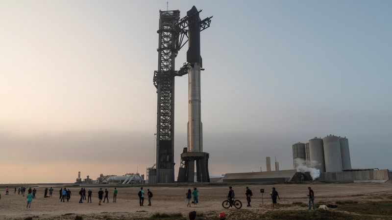 SpaceX gets green light from FAA for fifth Starship test flight