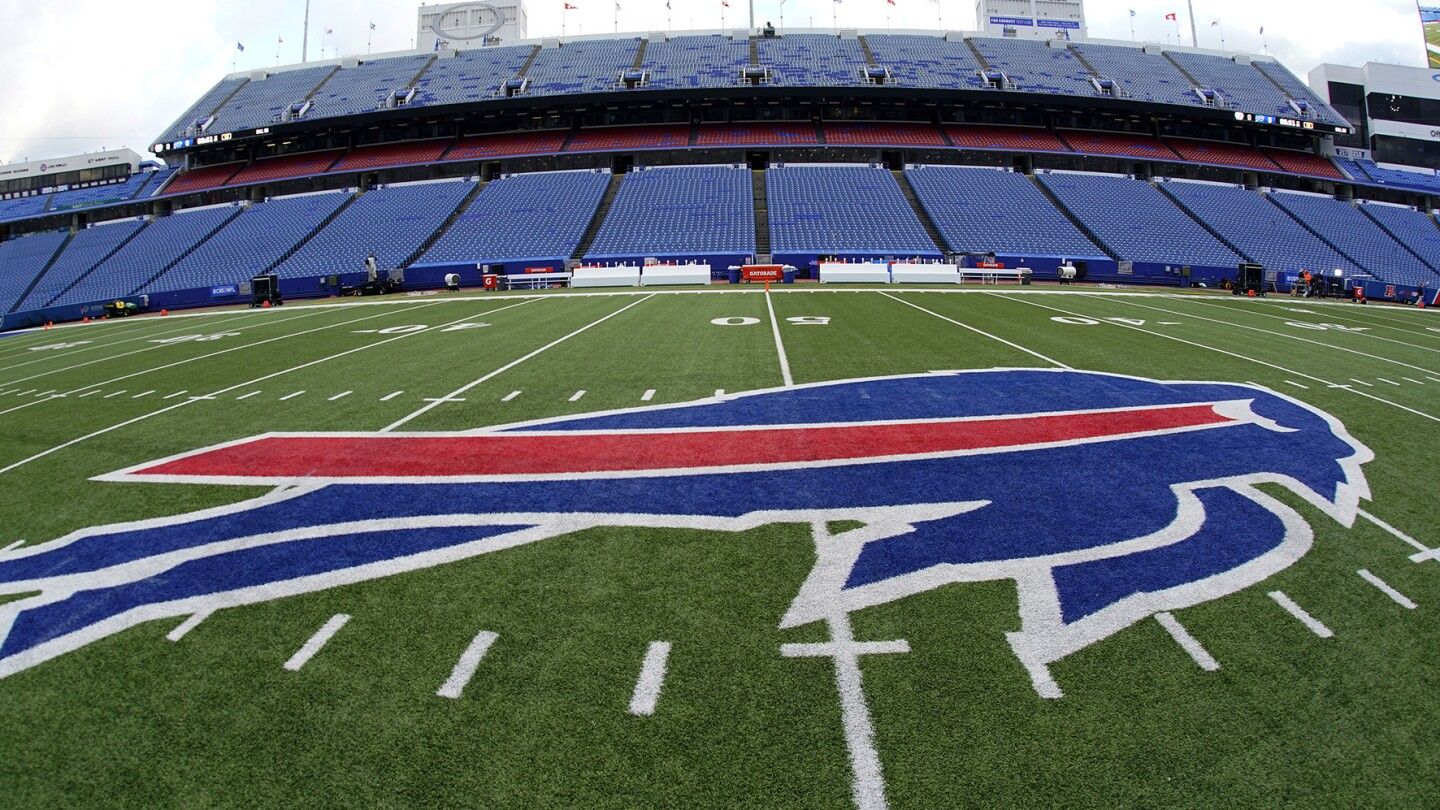 Bills-Steelers playoff game moved to Monday over dangerous winter weather