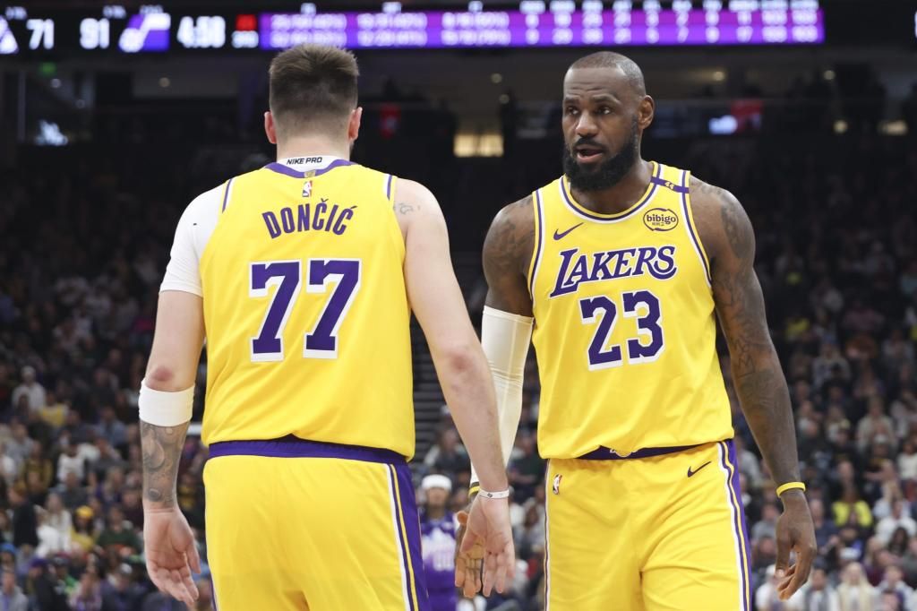 Luka Doncic off to uneven Lakers beginning as 'out of shape' talk festers