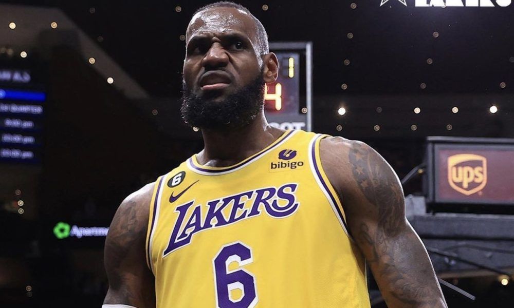 LeBron James a remporté sa 41e série de Playoffs, record NBA !