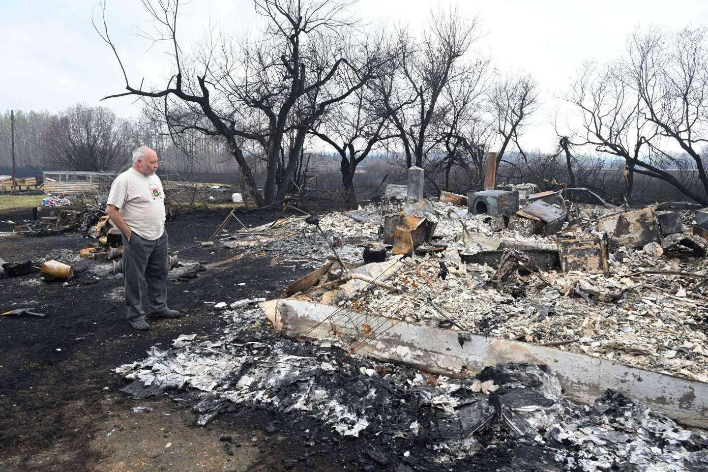 Incendies au Canada : l’Alberta continue de brûler et se prépare à l’arrivée d’une forte vague de chaleur