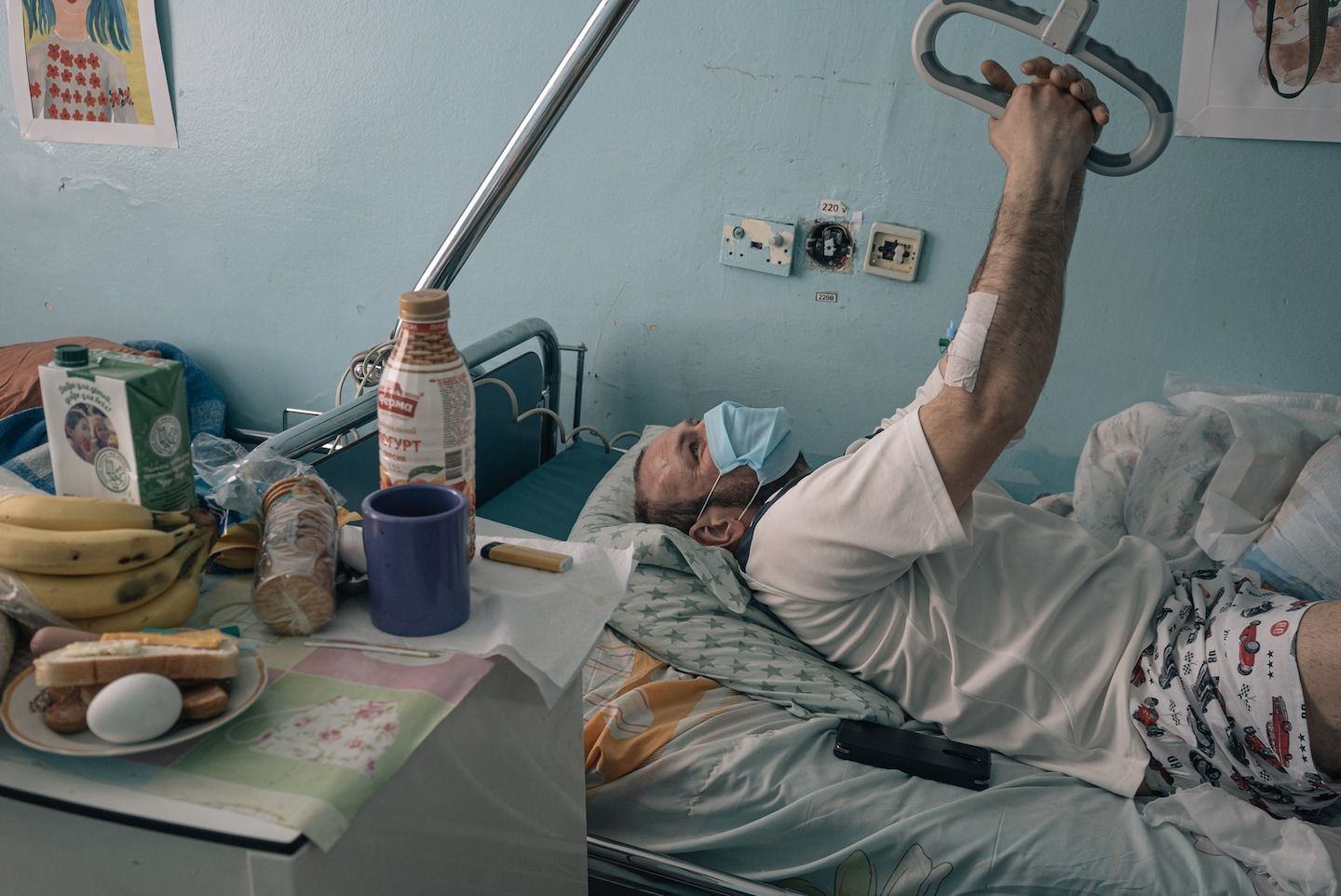 Scenes from a Ukrainian military hospital