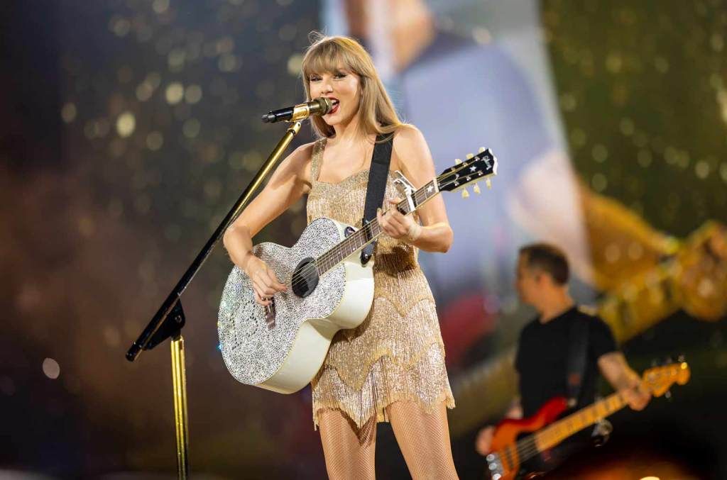 Taylor Swift Explains Meaning of ‘Gold Rush’ Eagles Lyric in Philly